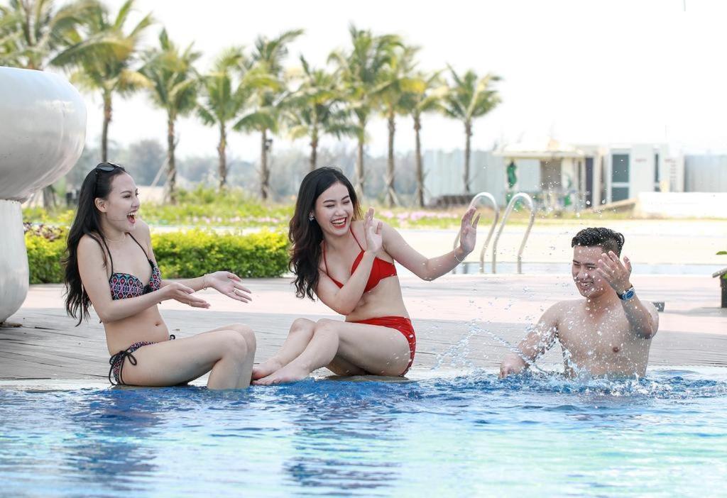 Hotel Coco Ocean Da Nang
